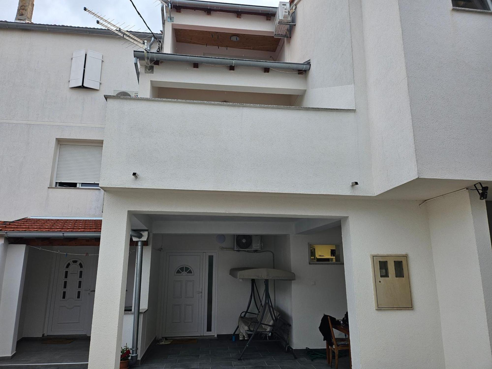 Apartman Baraka ชิเบนิก ภายนอก รูปภาพ