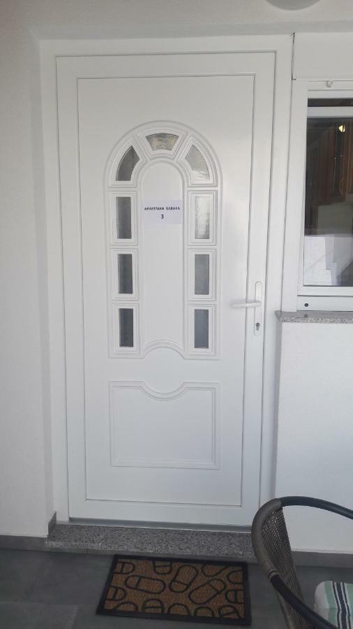 Apartman Baraka ชิเบนิก ภายนอก รูปภาพ