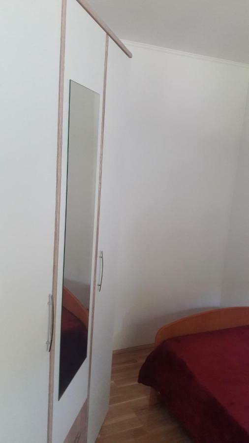 Apartman Baraka ชิเบนิก ภายนอก รูปภาพ